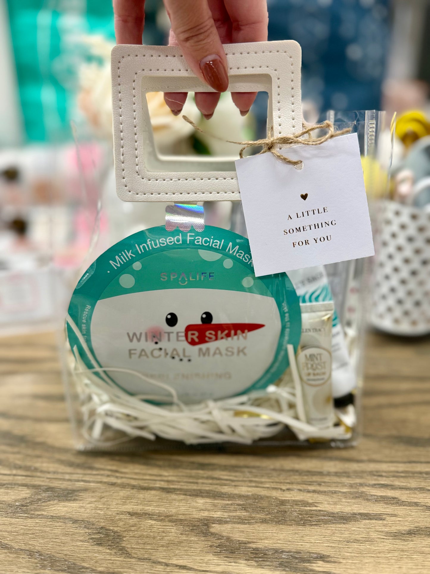 🎄 Holiday Pamper Bag – The Ultimate Self-Care Gift