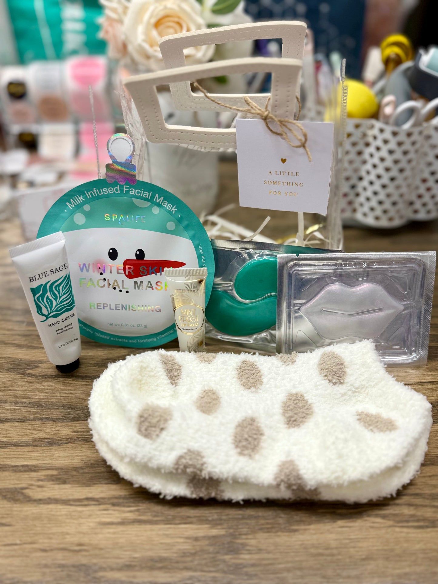 🎄 Holiday Pamper Bag – The Ultimate Self-Care Gift