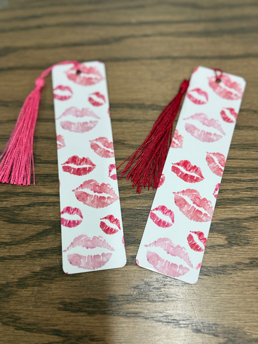 BOOKMARKS (CHOOSE YOUR PATTERN)